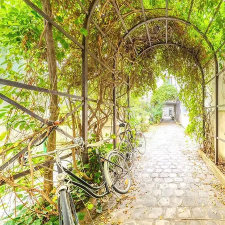 Gorgeous - Saint Germain Des Pres *